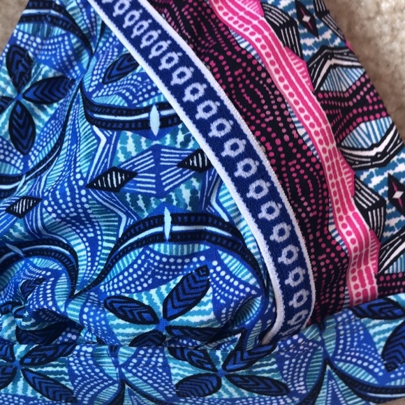 La Blanca Realist Bikini Top Cross Back Blue NWT - Picture 3 of 11